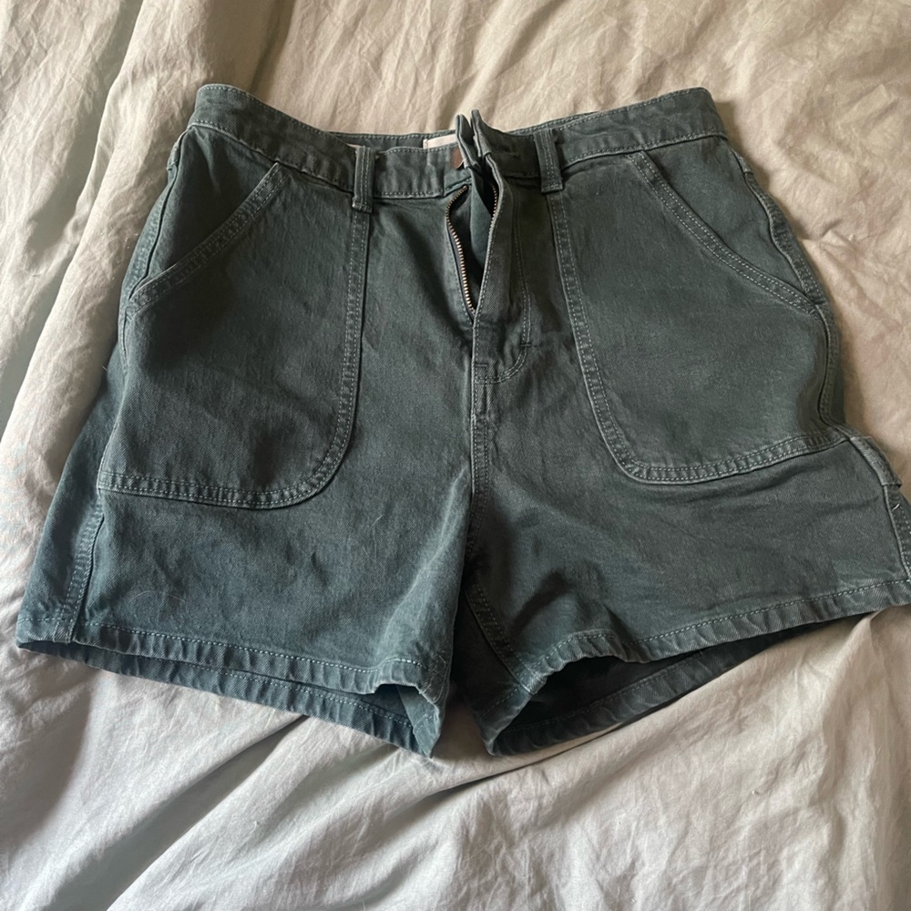 Universal Thread Utility Pine Green Shorts